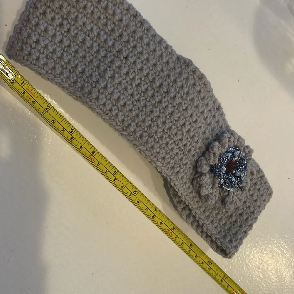 Hand knit headband